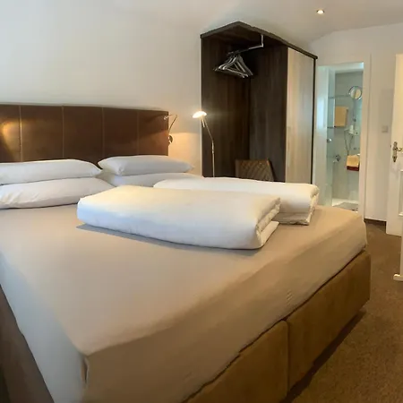 Vendégház Gaestehaus Sissy