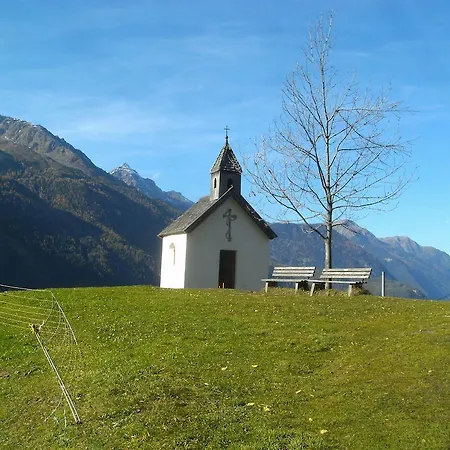 Vendégház Gaestehaus Sissy Längenfeld