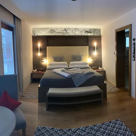 בית הארחה Gaestehaus Sissy 3*