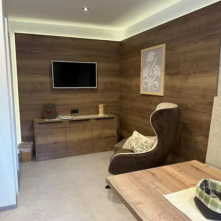 Gaestehaus Sissy Πανσιόν 3*